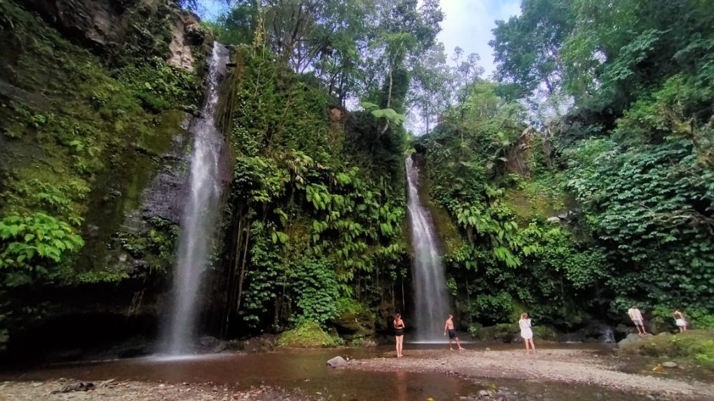 Amazing waterfall in lombok from a private tour