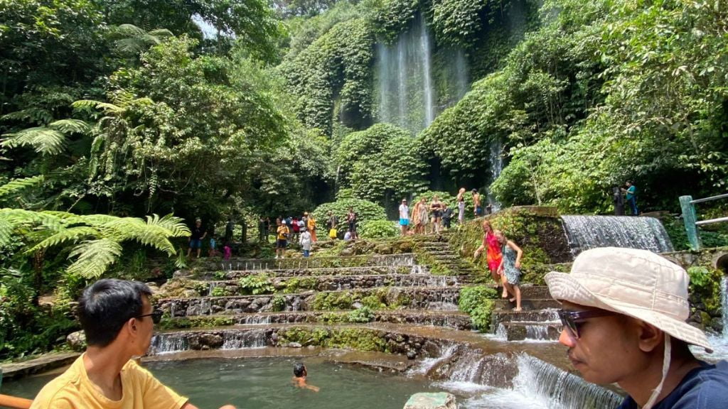 lombok-waterfall-Benang-Stokel-Benang-Kelambu-tour
